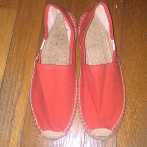 Adorable orange espadrilles